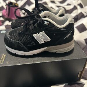 COPY - Black and grey 990 new balance